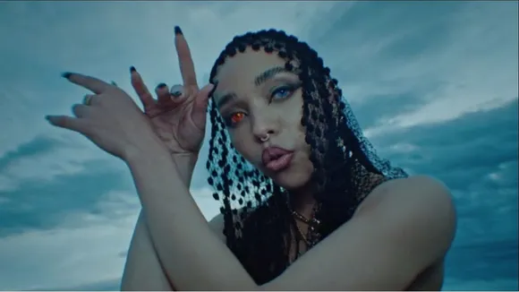 FKA Twigs Releases Single 'Don't Judge Me'