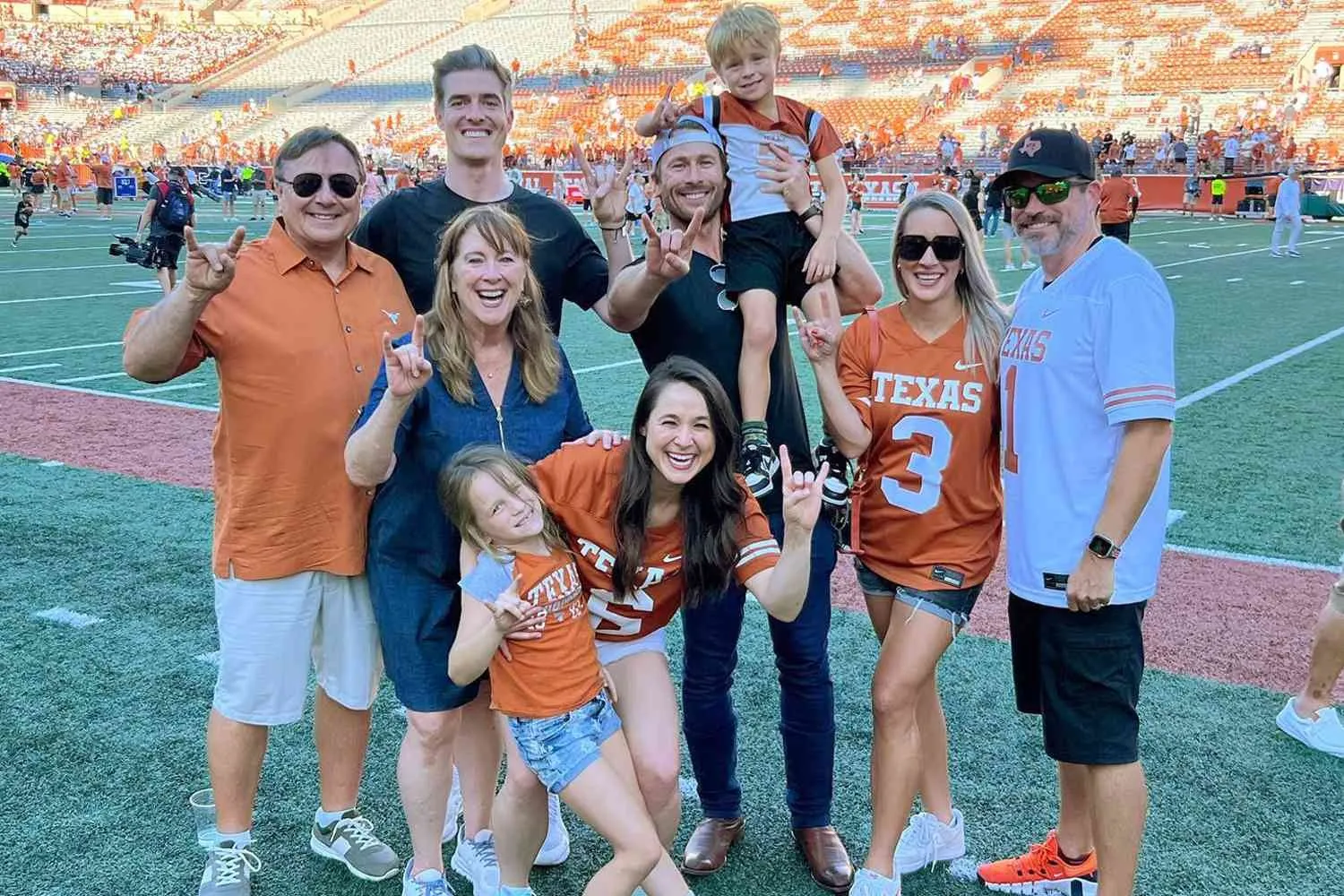 glen-powell-sisters-university-of-texas-040125-91e4647104c647349a25a81235edb8e7