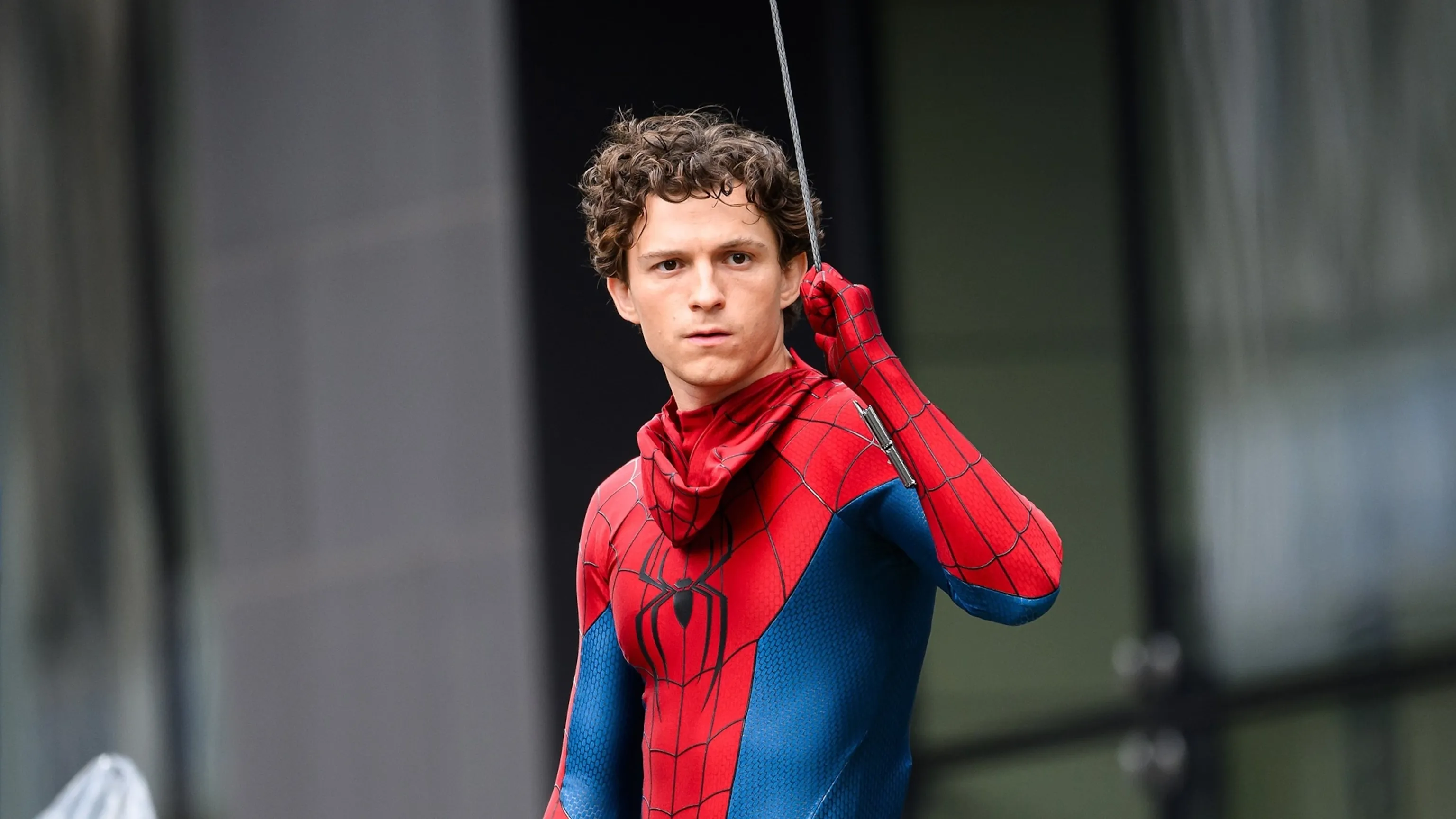 Tom Holland suffers concussion while filming 'Spider-Man: Brand New Day' -  ABC News