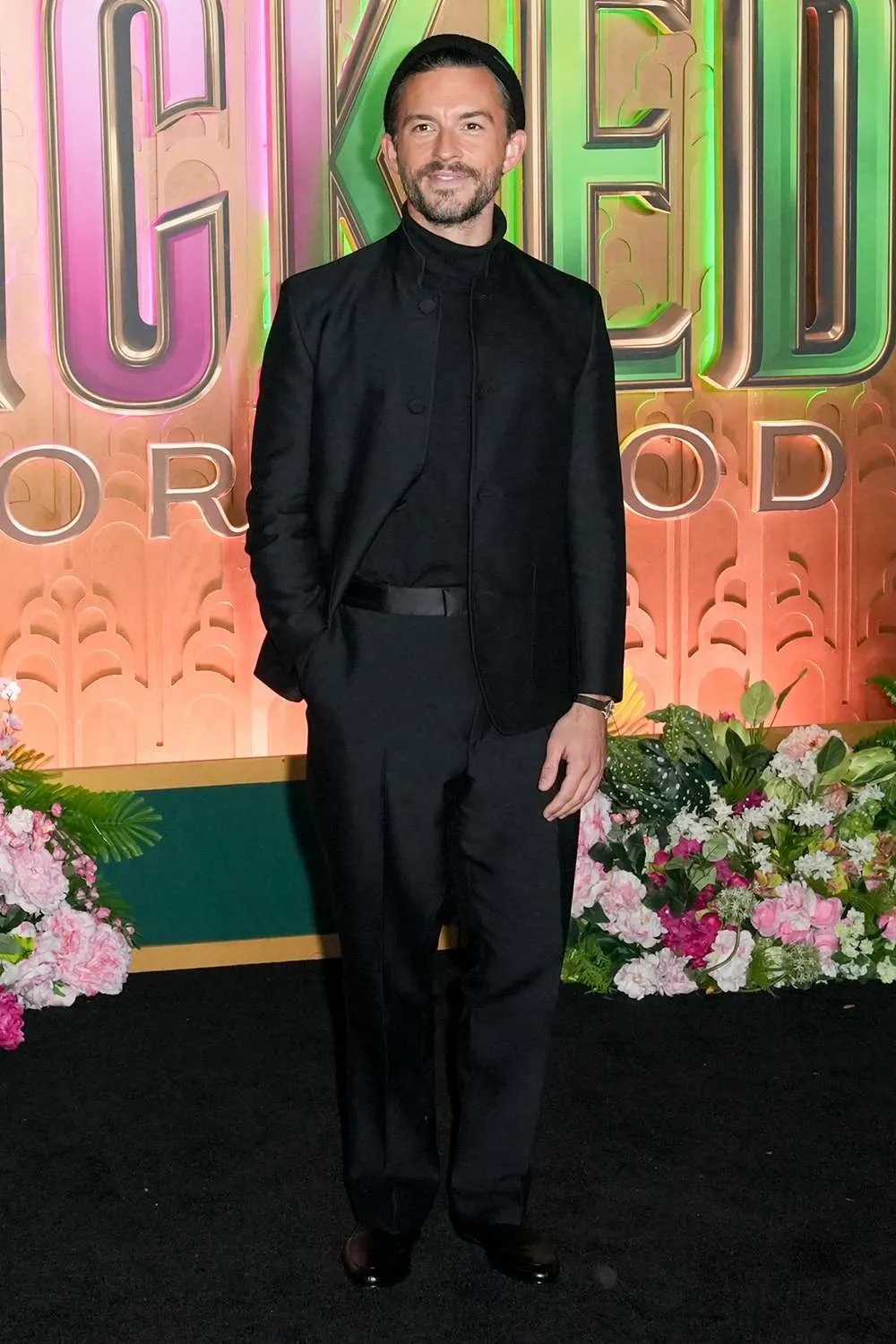 johnathan-bailey550-111725-3391e43139ab449c92752b129ab3dc43