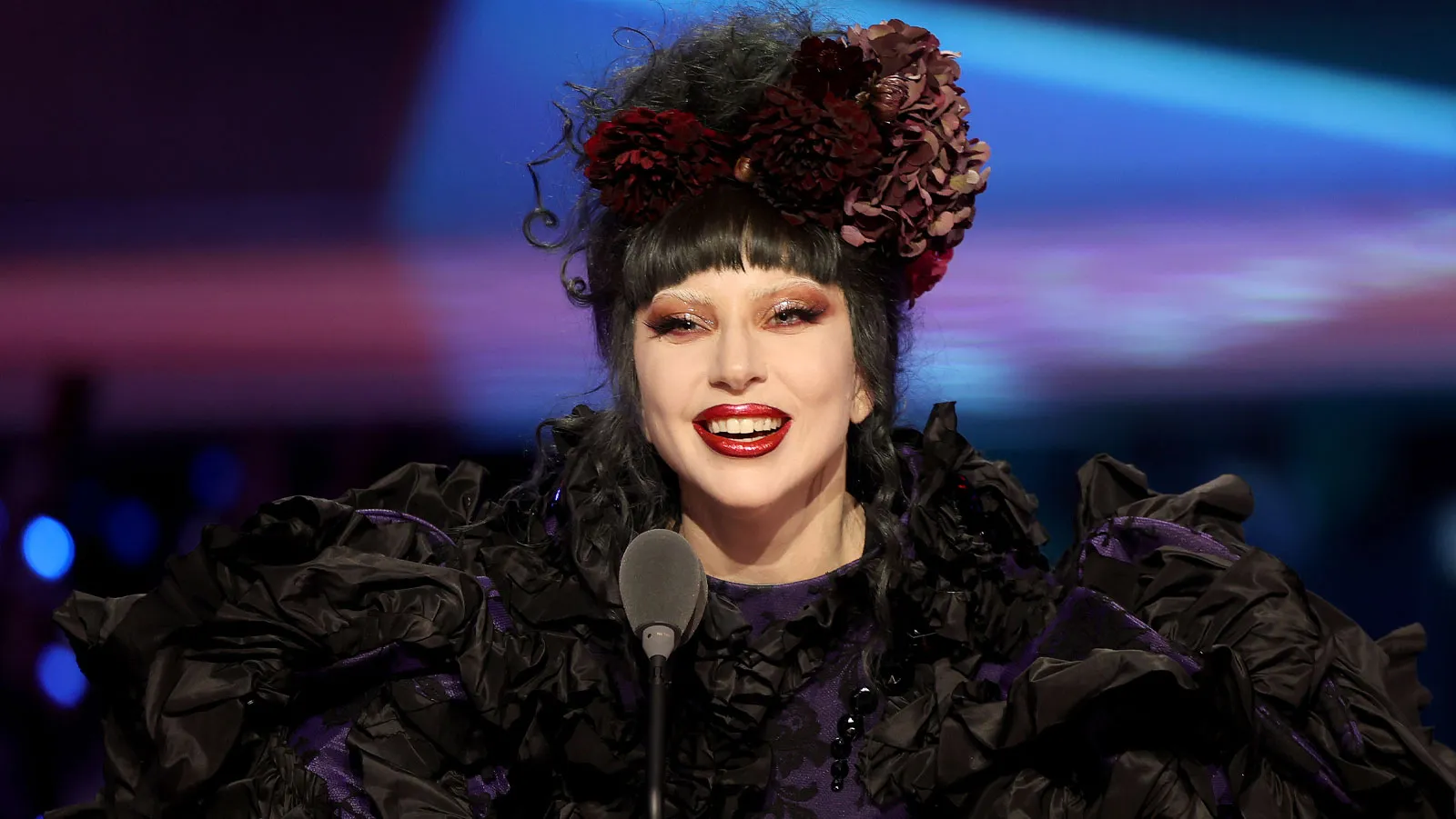 Lady Gaga Delivers Inspiring Speech After MTV VMAs Artist Of The Year Win