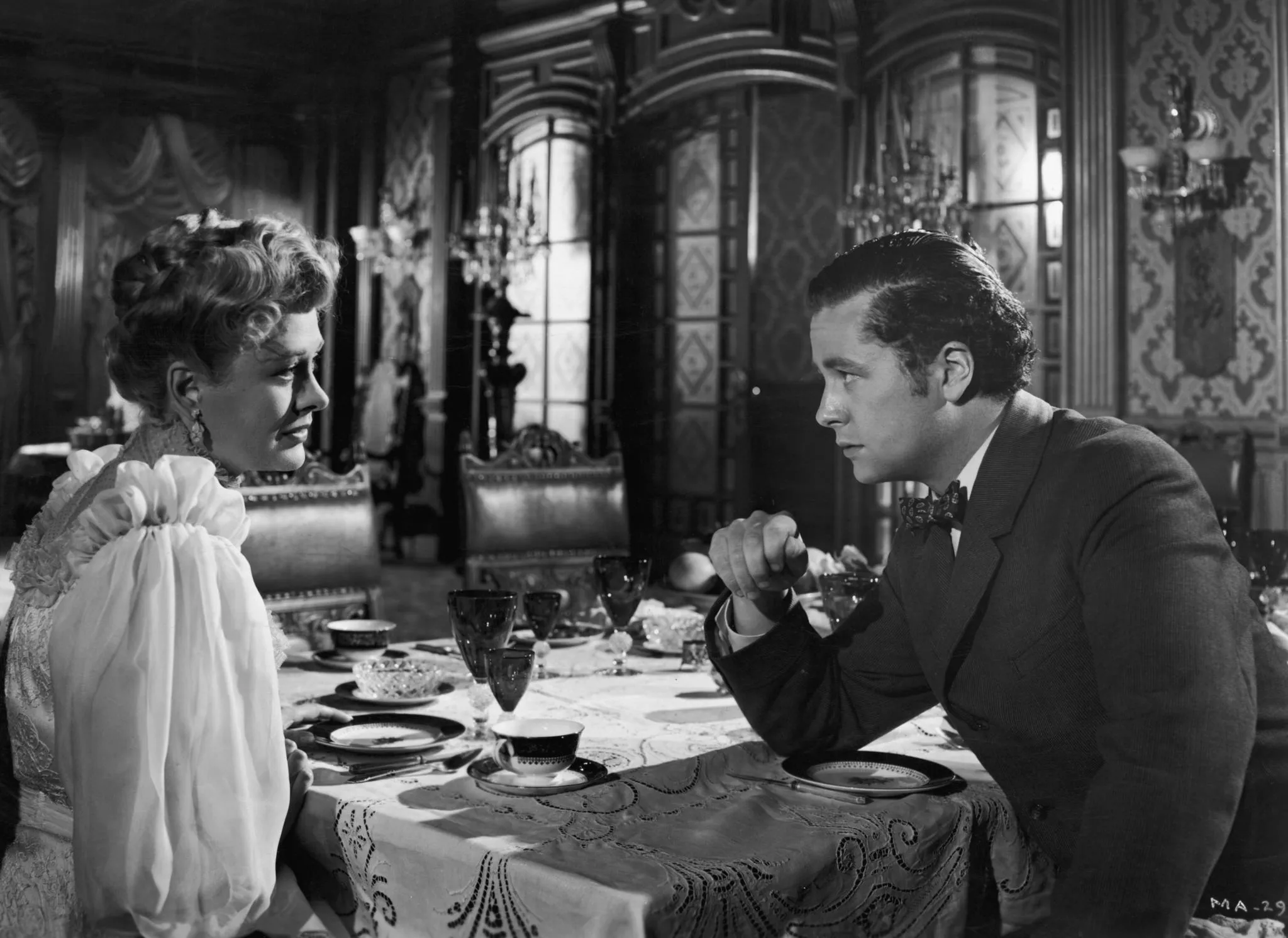The Magnificent Ambersons (1942)