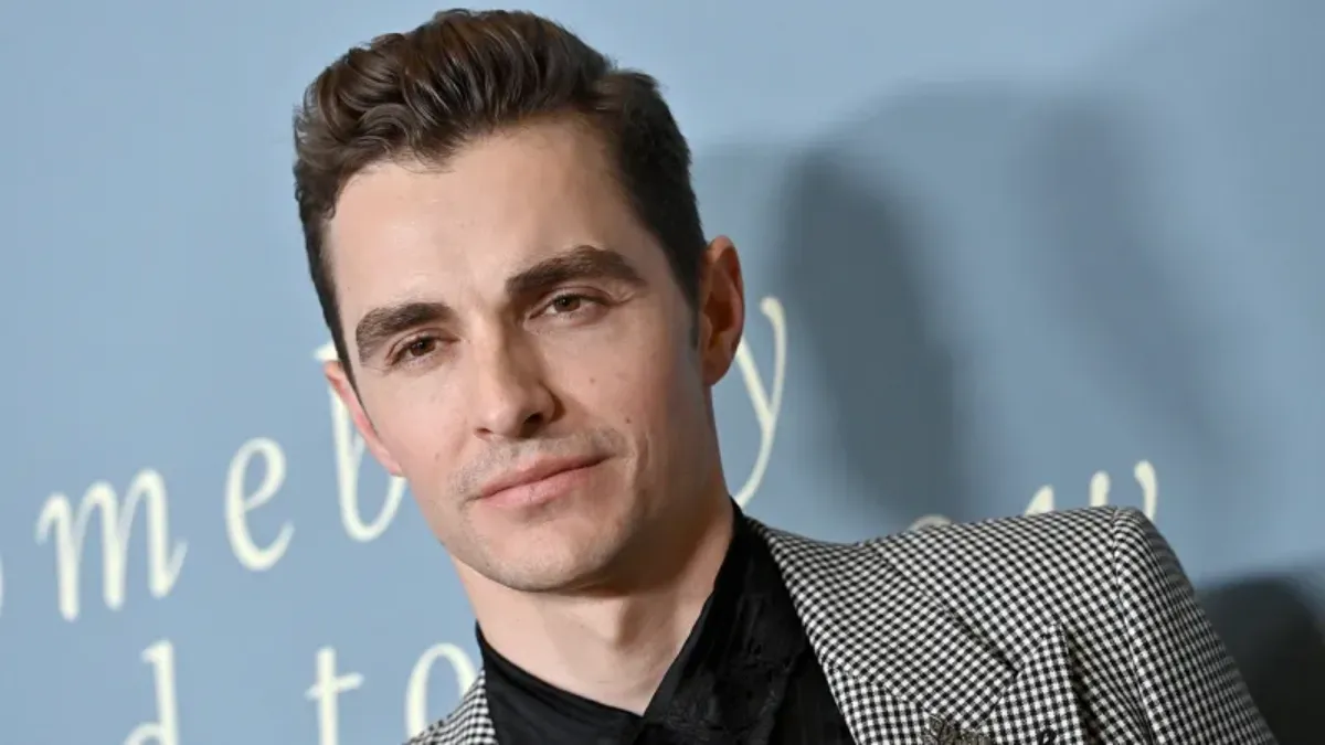 Dave Franco Colleen Hoover